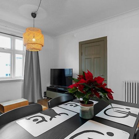 Sunny Reykjavik Apartment Bagian luar foto