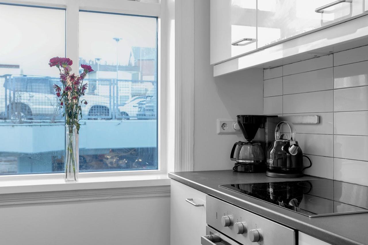 Sunny Reykjavik Apartment Bagian luar foto