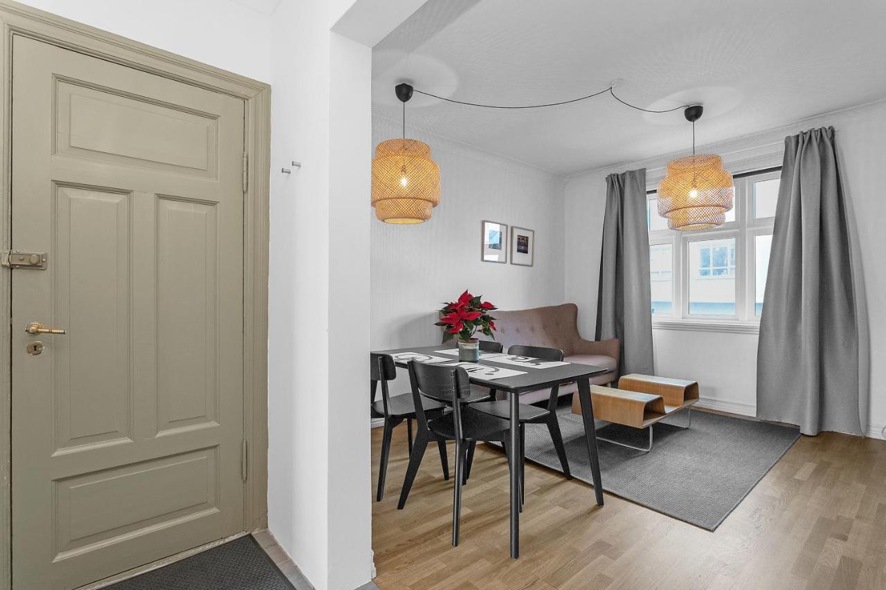 Sunny Reykjavik Apartment Bagian luar foto