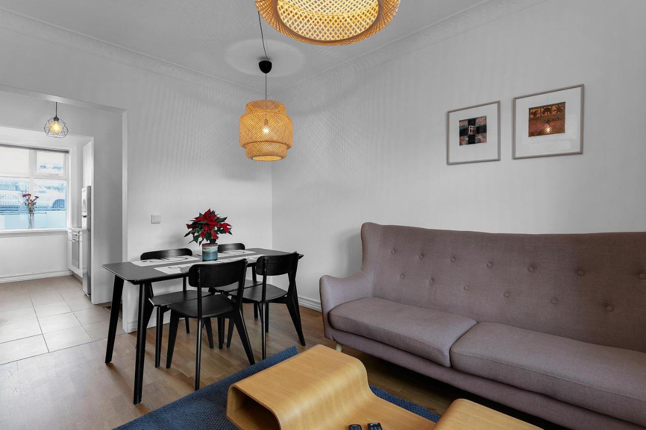 Sunny Reykjavik Apartment Bagian luar foto