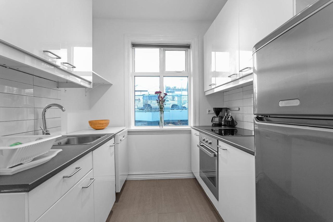 Sunny Reykjavik Apartment Bagian luar foto
