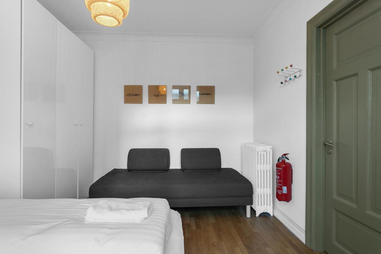 Sunny Reykjavik Apartment Bagian luar foto
