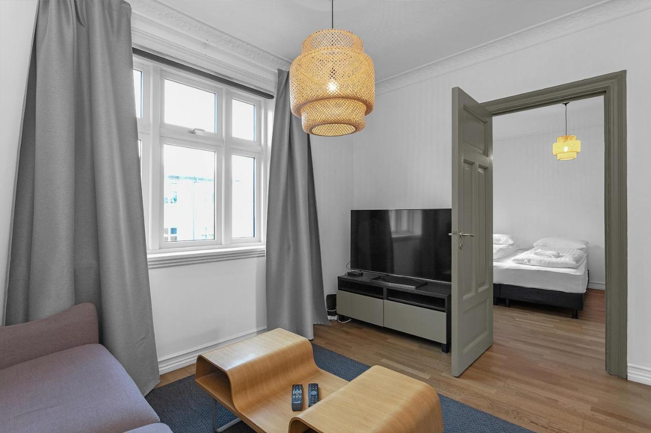 Sunny Reykjavik Apartment Bagian luar foto