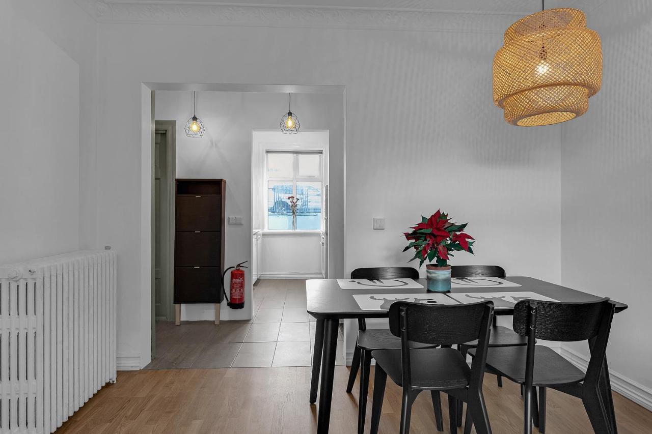 Sunny Reykjavik Apartment Bagian luar foto